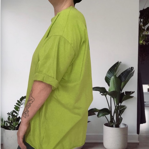 PrettyLittleThing I See You Oversized Tee Shirt Unisex Lime Green Size 10 - Picture 4 of 9